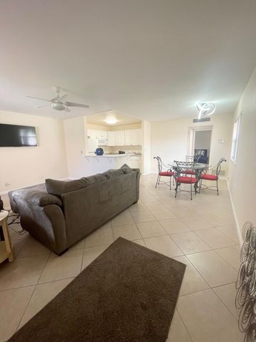 314 Saxony G, Delray Beach, FL 33446