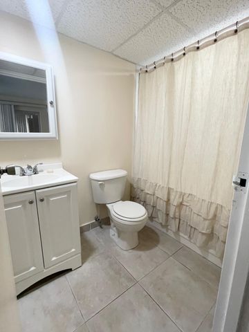 314 Saxony G, Delray Beach, FL 33446