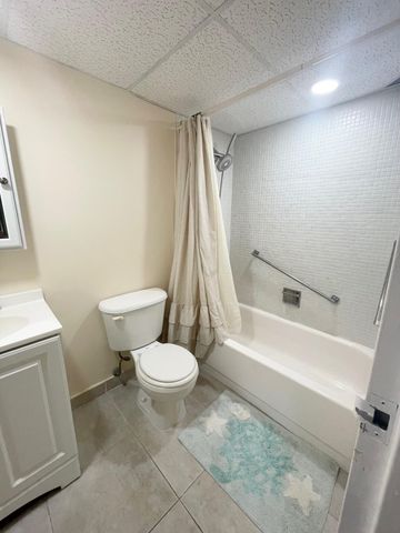 314 Saxony G, Delray Beach, FL 33446