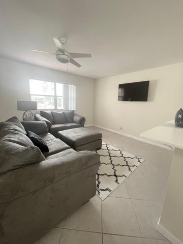 314 Saxony G, Delray Beach, FL 33446