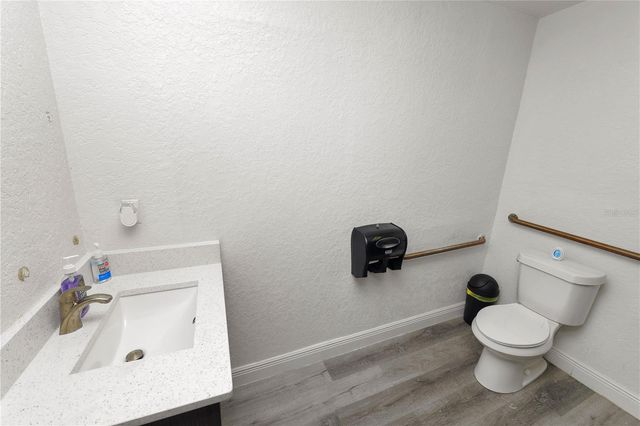 5701 MCDUFFIE AVENUE, Mulberry, FL 33860