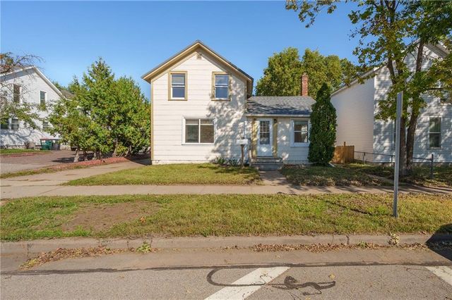 928 Water Street, Eau Claire, WI 54703