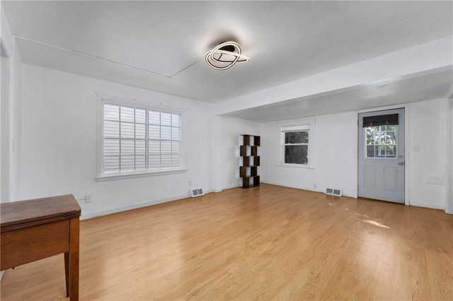 928 Water Street, Eau Claire, WI 54703