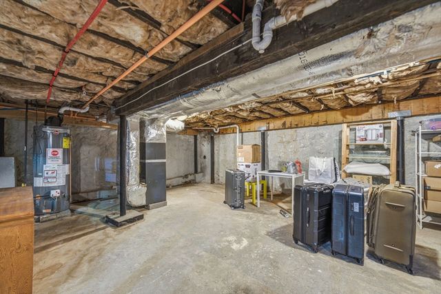 518 Main St 2, Medford, MA 02155