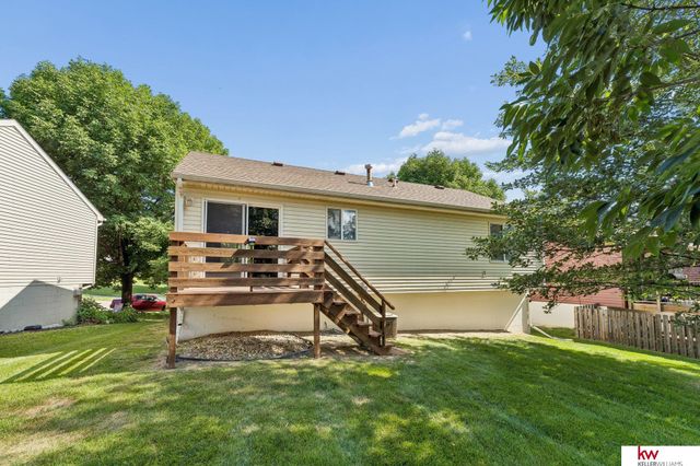 17725 Chandler Street, Omaha, NE 68136