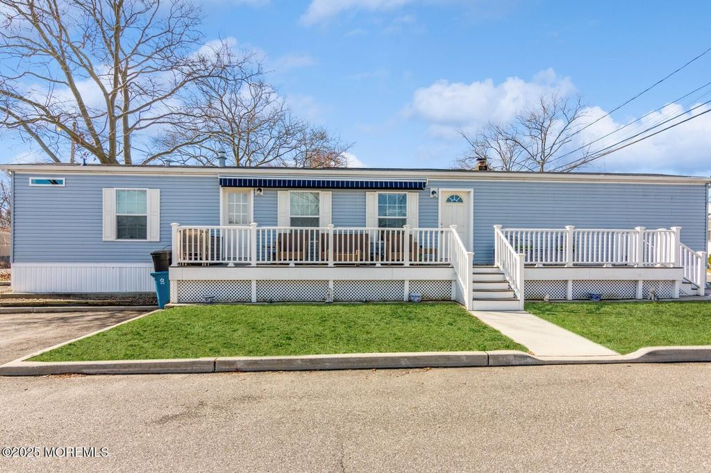 70 Herman Boulevard, Hazlet, NJ 07730
