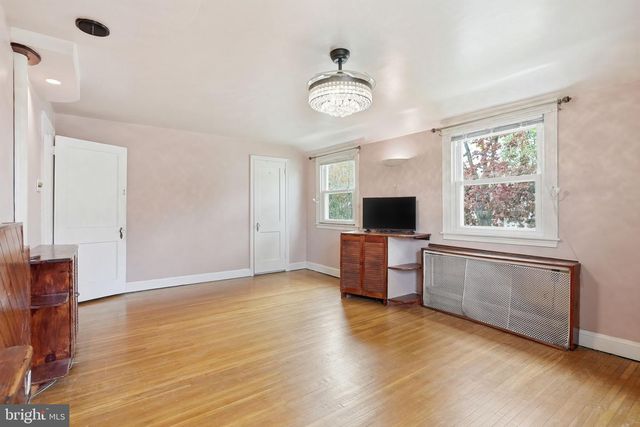 333 E MAGNOLIA AVE, Aldan, PA 19018
