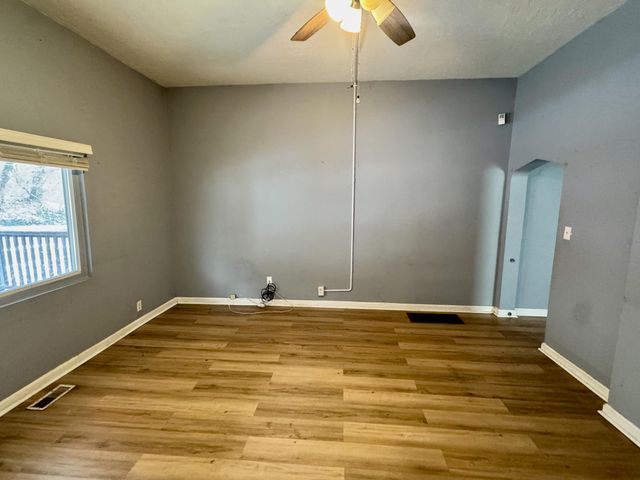 1007 6th Avenue, Dayton, KY 41074