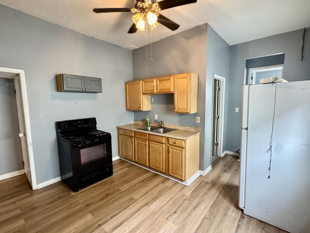 1007 6th Avenue, Dayton, KY 41074