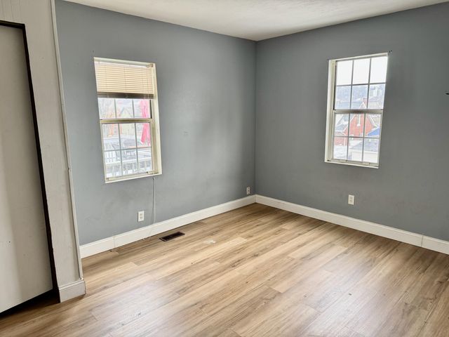 1007 6th Avenue, Dayton, KY 41074