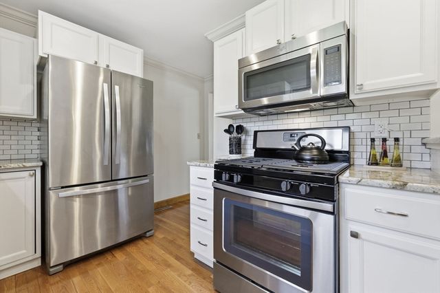 55 South Street, Easthampton, MA 01027