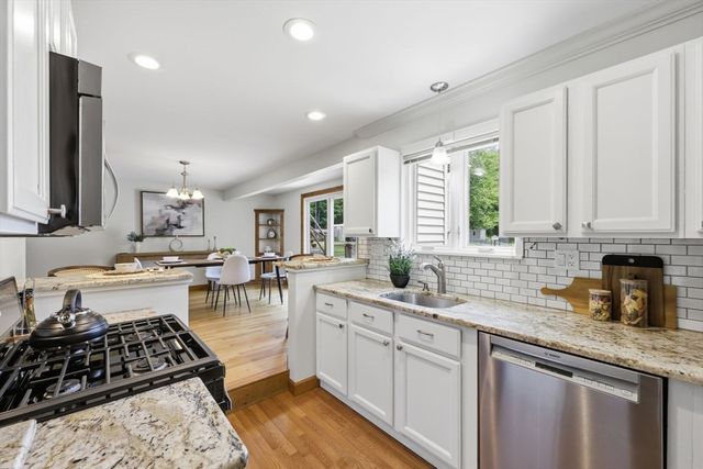 55 South Street, Easthampton, MA 01027