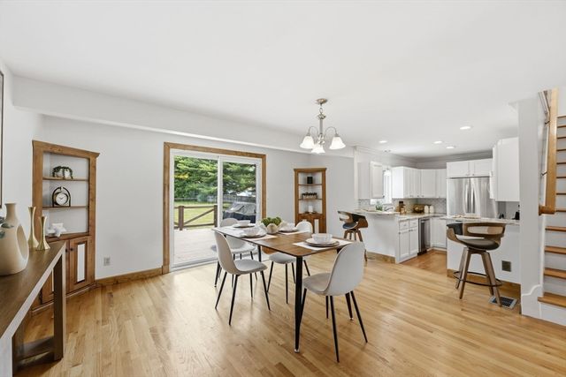 55 South Street, Easthampton, MA 01027