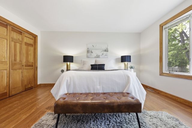 55 South Street, Easthampton, MA 01027