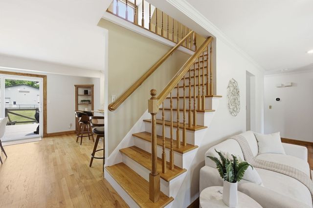 55 South Street, Easthampton, MA 01027
