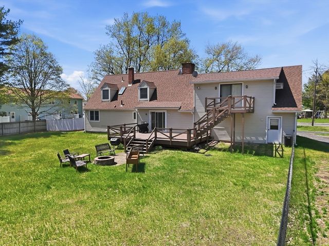 55 South Street, Easthampton, MA 01027