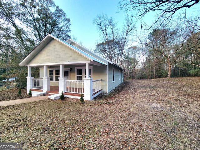 202 E Railroad Street, Valley, AL 36854