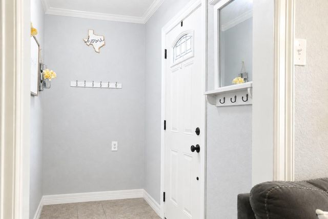 59 Caladium Court, Lake Jackson, TX 77566