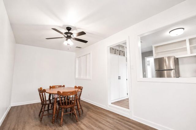 59 Caladium Court, Lake Jackson, TX 77566