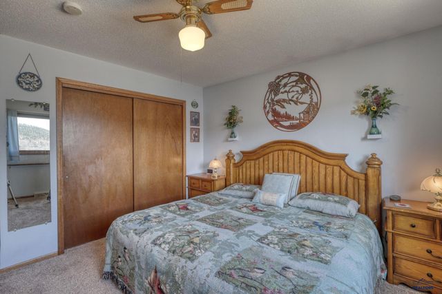 2620 TOMAHAWK DR, Rapid City, SD 57701