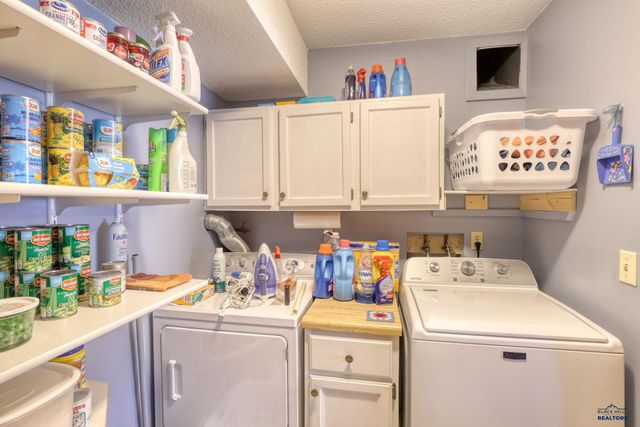 2620 TOMAHAWK DR, Rapid City, SD 57701