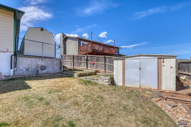 2620 TOMAHAWK DR, Rapid City, SD 57701