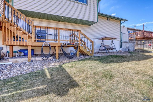 2620 TOMAHAWK DR, Rapid City, SD 57701