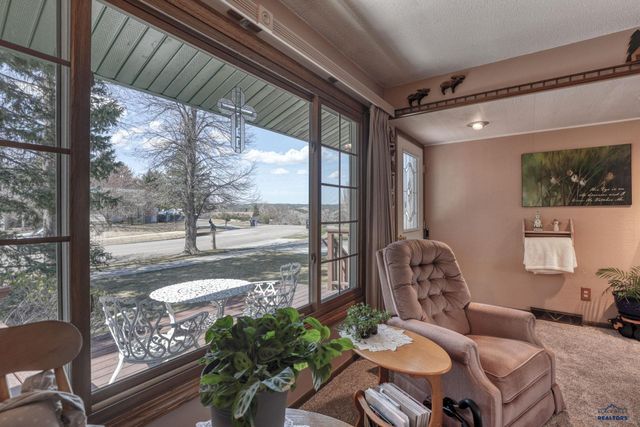 2620 TOMAHAWK DR, Rapid City, SD 57701