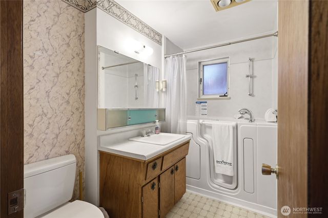 5118 NE 3rd Street, Renton, WA 98059