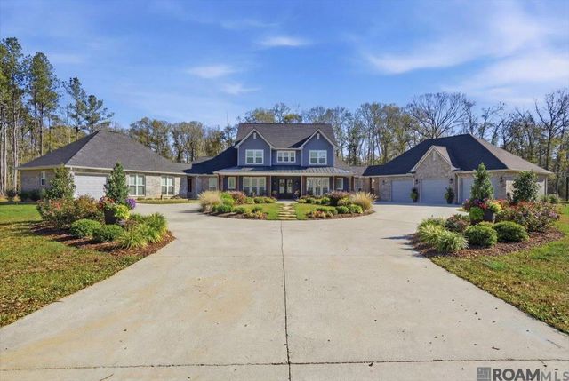 215 Burkett Ln, Denham Springs, LA 70706