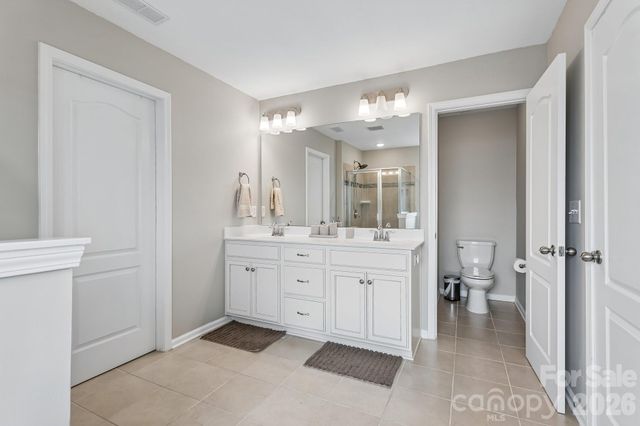 177 Falls Cove Drive, Troutman, NC 28166