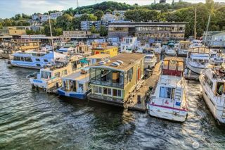 2040 Westlake Avenue N #26, Seattle, WA 98109