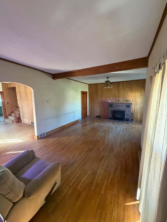 301 N State Street, Christopher, IL 62822 — photo 4