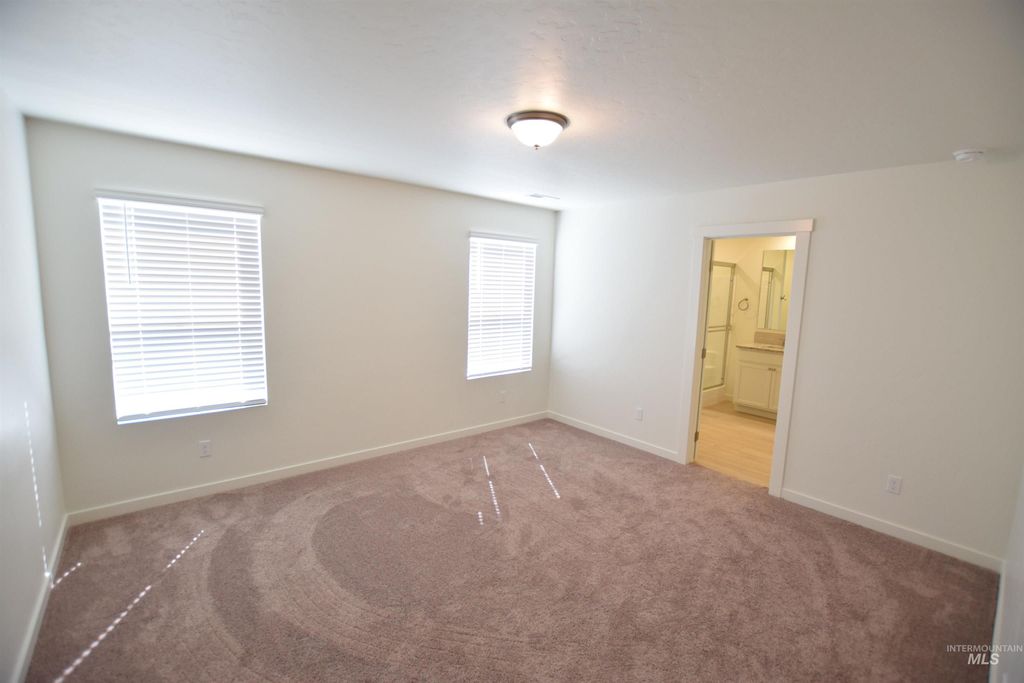 4589 E Vera Cruz St, Nampa, ID 83687 photo 8