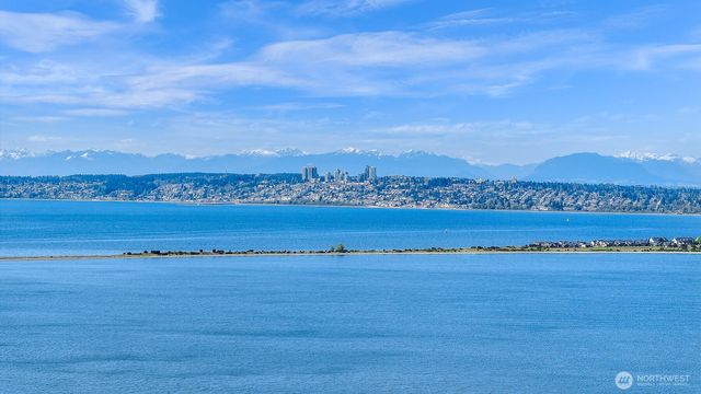 5414 Night Heron Drive, Blaine, WA 98230