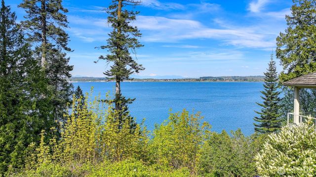 5414 Night Heron Drive, Blaine, WA 98230