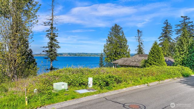 5414 Night Heron Drive, Blaine, WA 98230