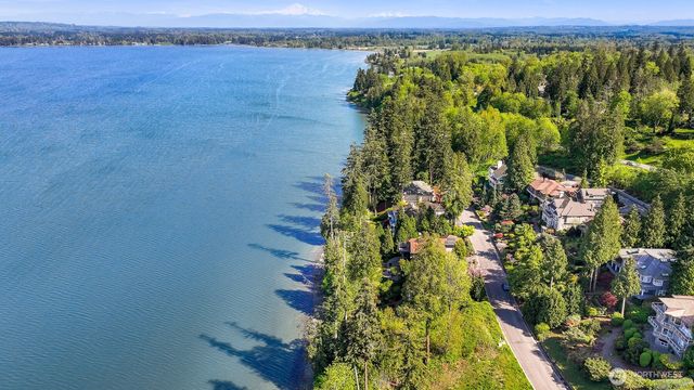 5414 Night Heron Drive, Blaine, WA 98230