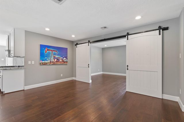 2102 Lazybrook Drive, Houston, TX 77008