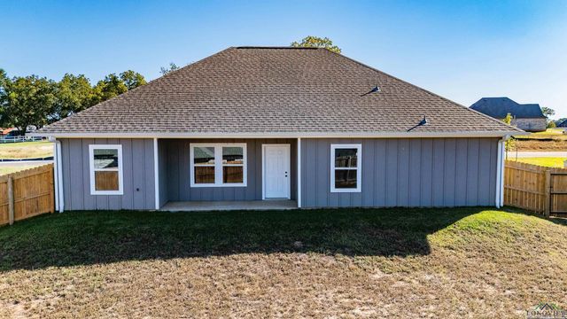 203 Toro Dr., Winona, TX 75792