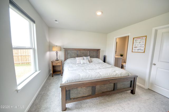 1166 King Eider Way, Winnabow, NC 28479