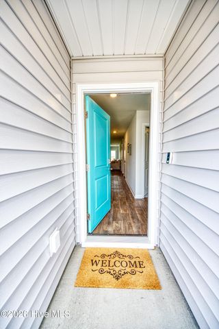 1166 King Eider Way, Winnabow, NC 28479