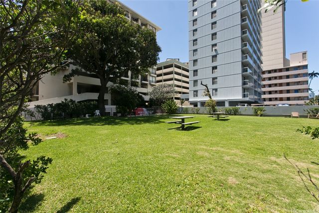 440 Seaside Avenue 605, Honolulu, HI 96815