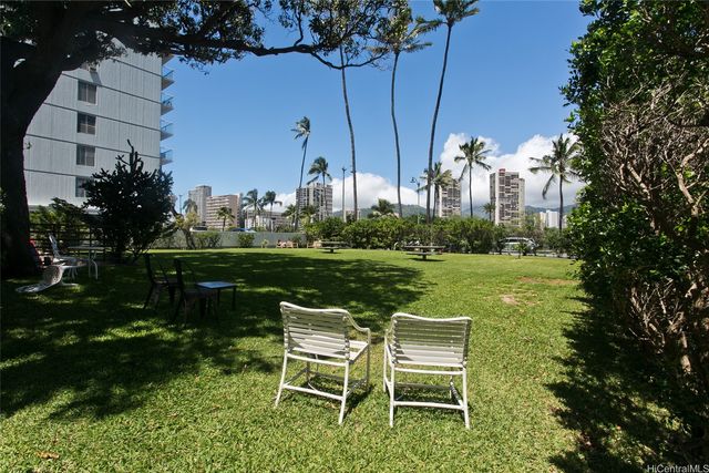 440 Seaside Avenue 605, Honolulu, HI 96815