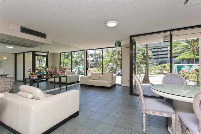 440 Seaside Avenue 605, Honolulu, HI 96815