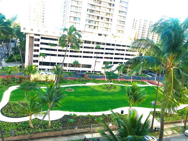 440 Seaside Avenue 605, Honolulu, HI 96815