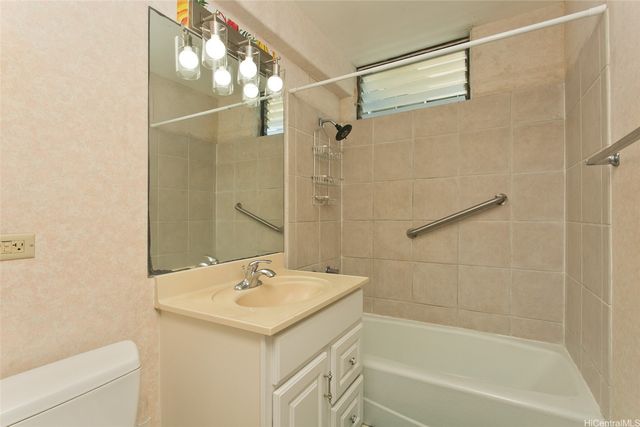 440 Seaside Avenue 605, Honolulu, HI 96815