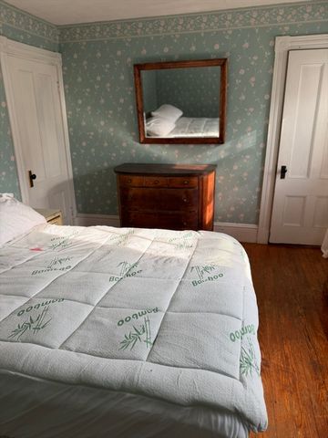 63 Howard St, Norwood, MA 02062