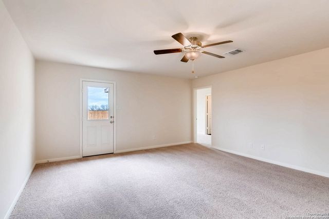 4022 Lena Gardens, Von Ormy, TX 78073