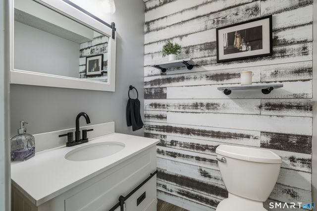 20 Wolf Hill Road 1A, Wolcott, CT 06716